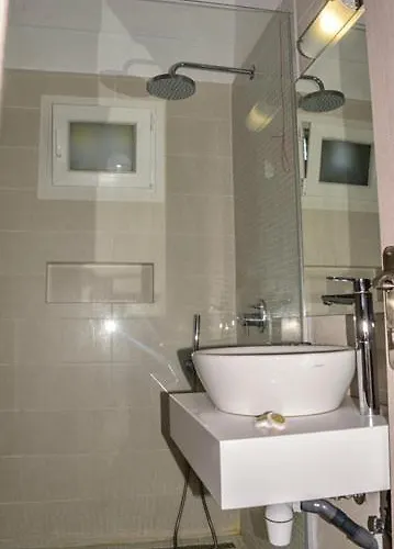 Hotel Musses Koukounaries